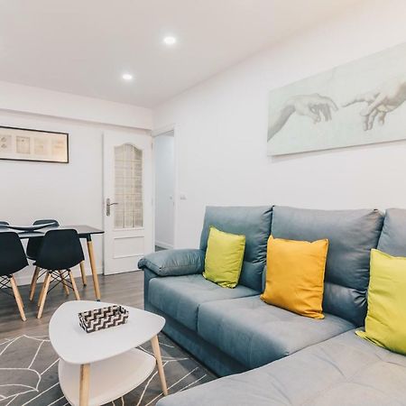 Aiara Apartment By People Rentals Bilbao Buitenkant foto