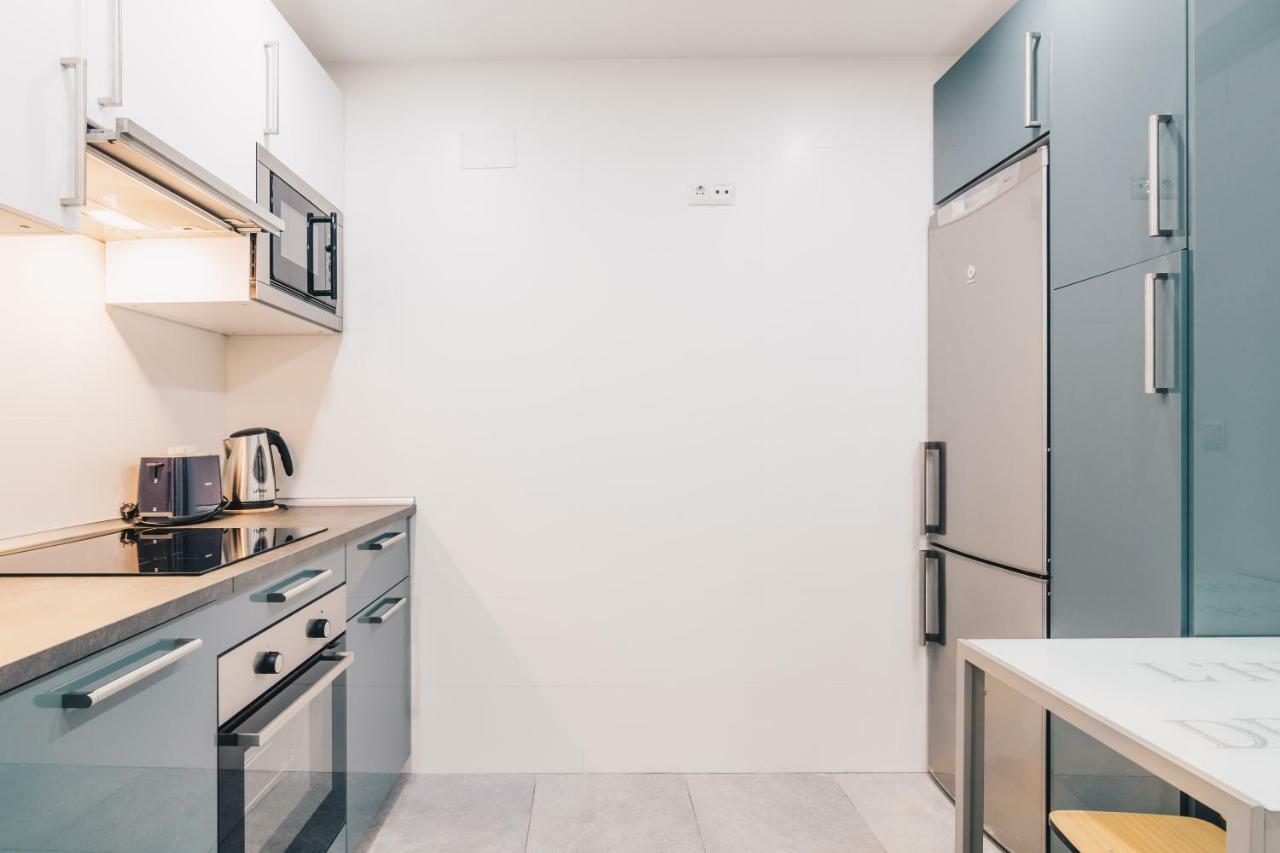 Aiara Apartment By People Rentals Bilbao Buitenkant foto